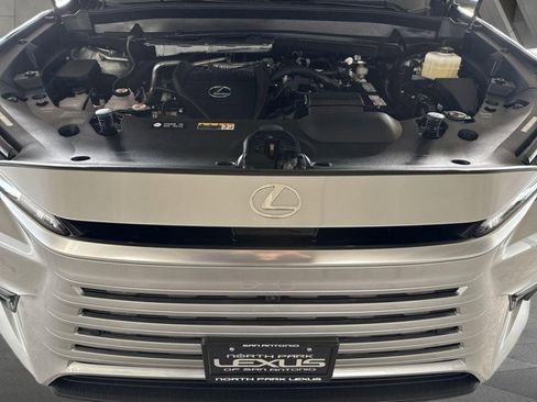 Certified 2026 Lexus TX 350 AWD w/ Technology Package image 25
