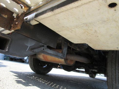 Used 2012 Chevrolet Express 3500 RWD image 42