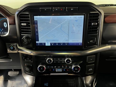 Used 2023 Ford F150 Lariat w/ Equipment Group 502A High AWD/4WD image 19