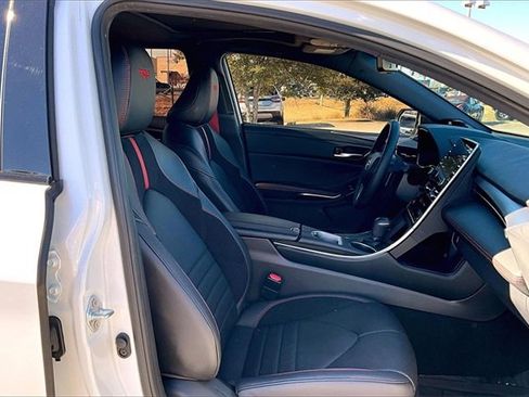 Used 2021 Toyota Avalon TRD image 28