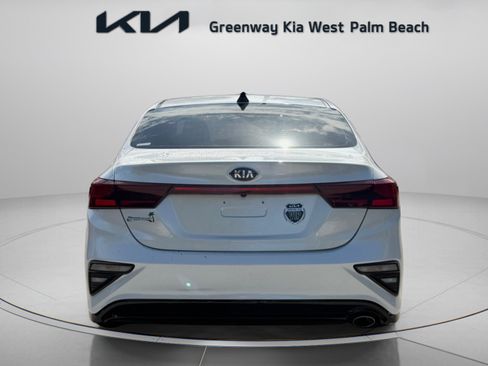 Certified 2021 Kia Forte LXS FWD image 6