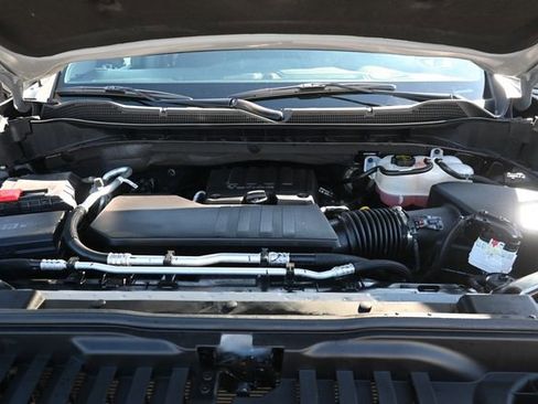 Used 2024 Chevrolet Silverado 1500 Custom Trail Boss w/ LPO, Dark Essentials Package image 21