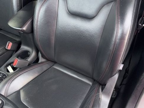 Used 2018 Jeep Compass Trailhawk w/ Leather Interior Group image 11