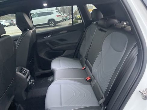 New 2026 Volkswagen Tiguan SE R-Line image 22