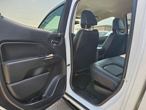 Used 2018 Chevrolet Colorado ZR2 w/ ZR2 Dusk Special Edition AWD/4WD image 16