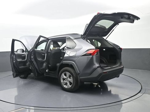 Used 2024 Toyota RAV4 XLE AWD/4WD image 69
