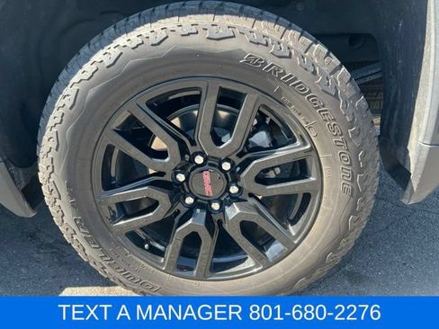 Used 2025 GMC Sierra 1500 Elevation w/ Elevation Premium Package AWD/4WD image 5