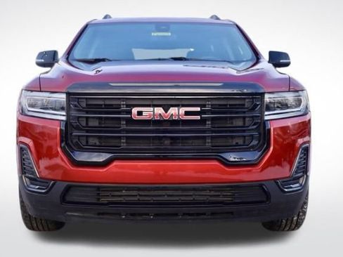 Certified 2023 GMC Acadia SLE w/ Driver Convenience Package image 3