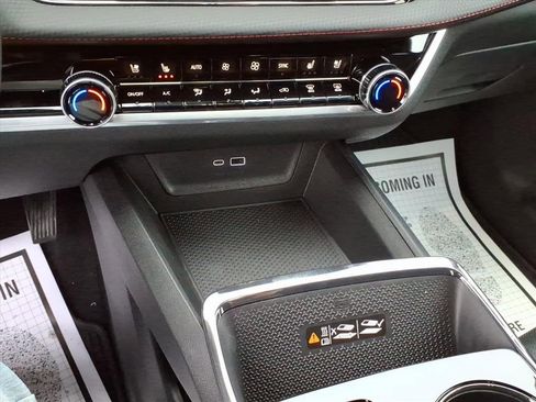 New 2026 Chevrolet Equinox RS w/ Convenience Package III image 18