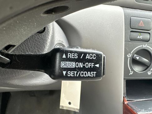 Used 2005 Toyota Corolla LE image 16