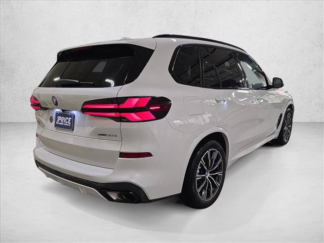 Used 2024 BMW X5 xDrive50e w/ Executive Package AWD/4WD image 5