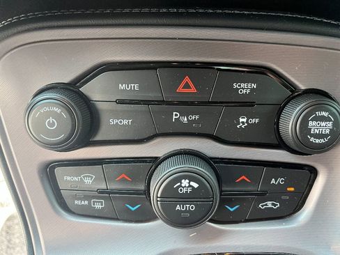 Used 2023 Dodge Challenger GT image 19