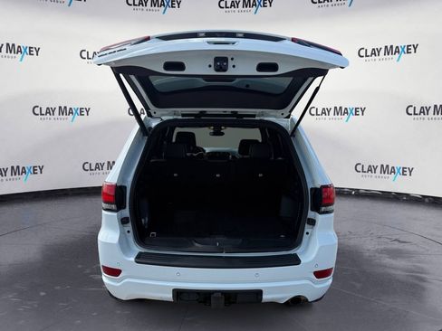 Used 2022 Jeep Grand Cherokee Laredo X AWD/4WD image 16