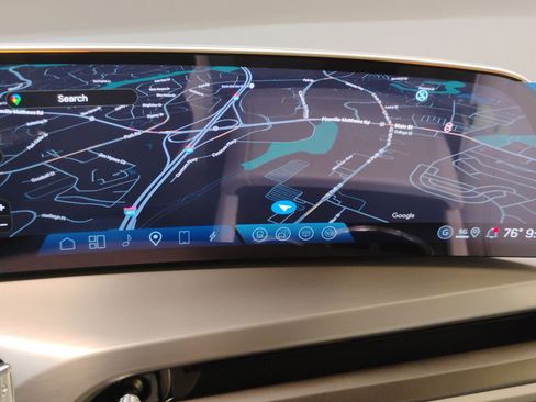 New 2026 Cadillac Vistiq Sport w/ LPO, Floor Liner Package image 40