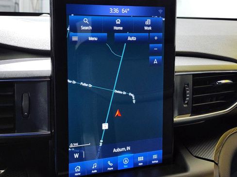 Used 2020 Ford Explorer ST w/ Premium Technology Package image 25