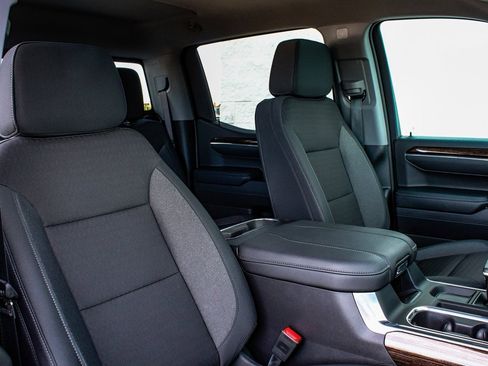 Used 2025 GMC Sierra 1500 Elevation w/ Preferred Package image 38