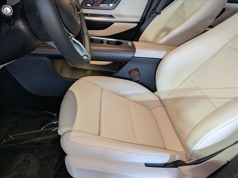 New 2027 Mercedes-Benz CLA 250+ image 4