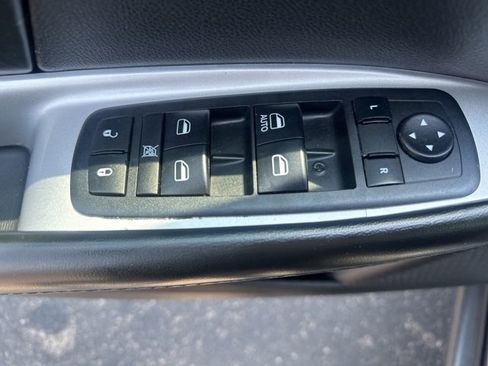 Used 2018 Dodge Journey SE w/ Connectivity Group image 10