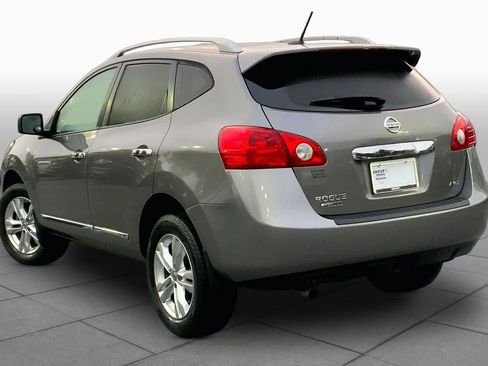 Used 2015 Nissan Rogue S w/ Convenience Package AWD/4WD image 12