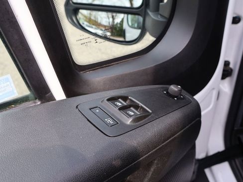 Used 2023 RAM ProMaster 3500 FWD image 28
