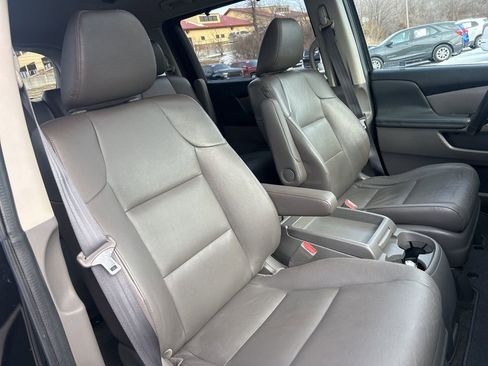 Used 2016 Honda Odyssey EX-L image 44
