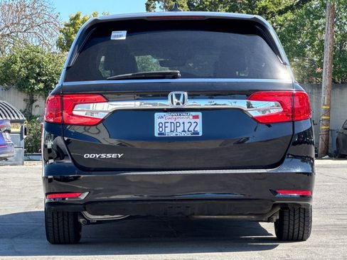 Used 2018 Honda Odyssey EX-L image 4