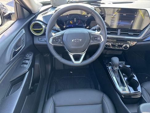 New 2026 Chevrolet Trax ACTIV w/ Sunroof Package image 15