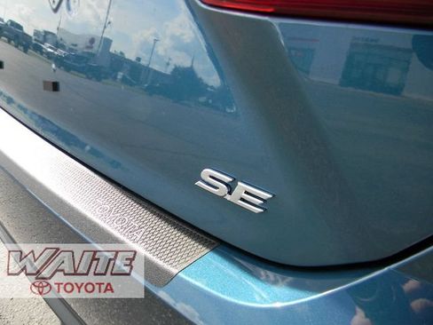 New 2026 Toyota Camry SE w/ Convenience Package AWD/4WD image 7