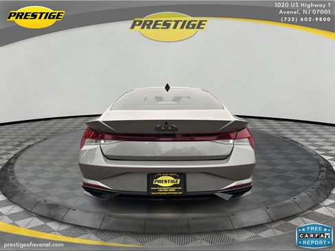 Used 2021 Hyundai Elantra SEL w/ Convenience + Premium Package FWD image 6
