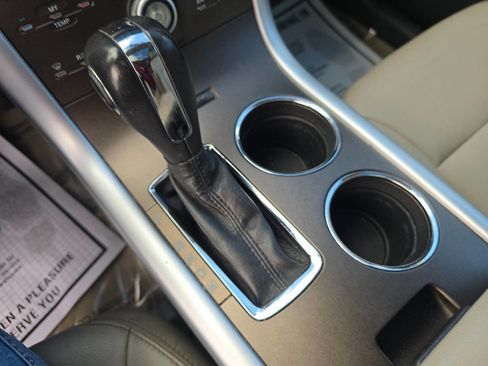 Used 2011 Ford Edge SEL w/ 202A Rapid Spec Order Code FWD image 22