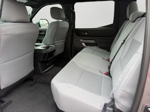 Used 2025 Toyota Tundra SR5 AWD/4WD image 12