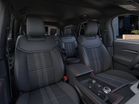 New 2026 Ford Explorer ST-Line w/ ST-Line Street Pack RWD image 10