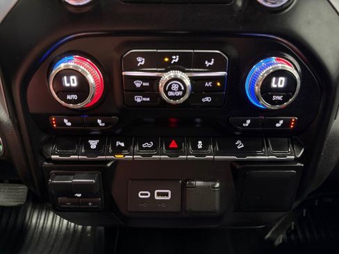 Used 2023 GMC Sierra 2500 SLE w/ SLE Convenience Package image 21