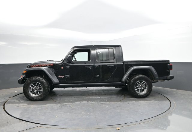 Used 2026 Jeep Gladiator Mojave AWD/4WD image 2