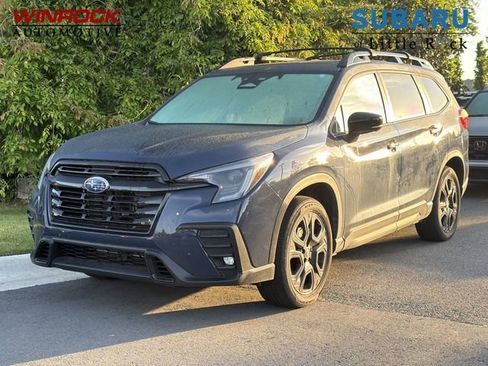 Used 2025 Subaru Ascent Onyx Edition image 1