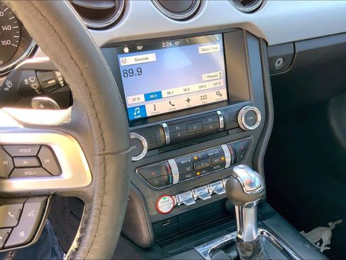 Used 2016 Ford Mustang GT Premium image 6