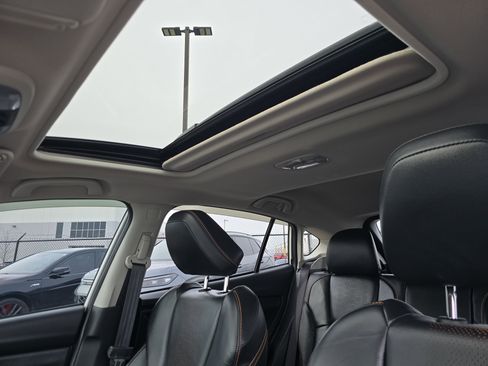 Certified 2023 Subaru Crosstrek 2.5i Limited w/ Moonroof Package image 9