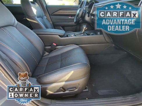 Used 2024 MAZDA CX-50 AWD 2.5 Turbo image 22