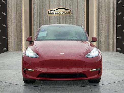 Used 2021 Tesla Model Y Long Range AWD/4WD image 6