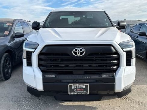 Used 2026 Toyota Tundra SR5 w/ SR5 Convenience Package AWD/4WD image 3