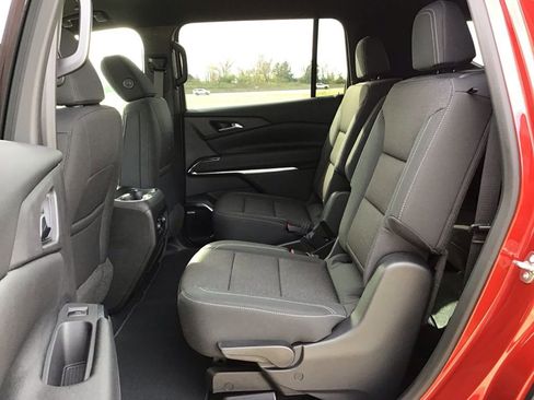 New 2026 Chevrolet Traverse LT w/ Enhanced Driving Package FWD image 15