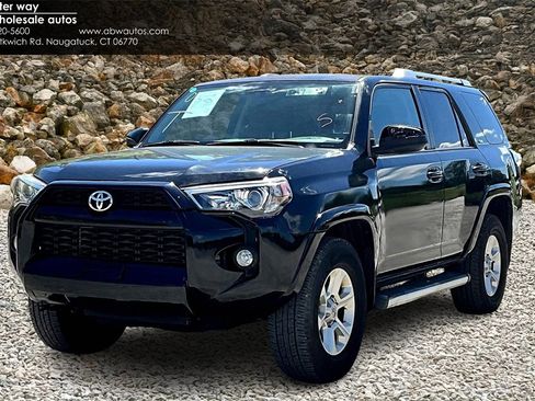 Used 2016 Toyota 4Runner SR5 image 1