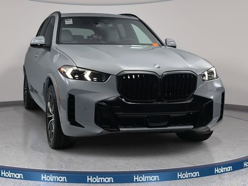 New 2026 BMW X5 xDrive40i w/ M Sport Package image 2