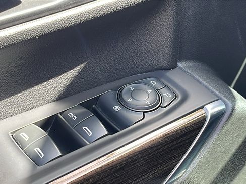 Used 2020 Chevrolet Silverado 1500 LT w/ Texas Edition image 12