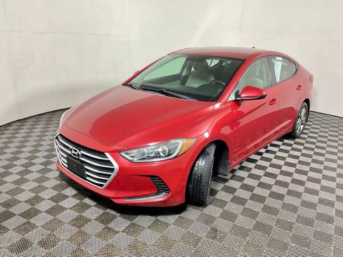 Used 2018 Hyundai Elantra SEL FWD image 8