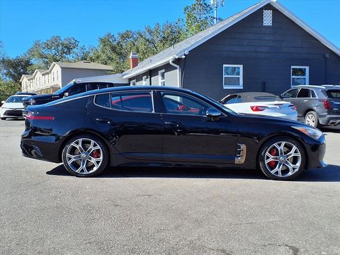 Used 2018 Kia Stinger GT2 image 8