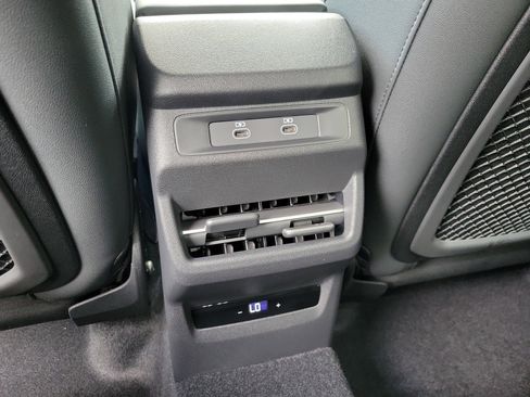 New 2026 Audi Q3 quattro 2.0T image 16