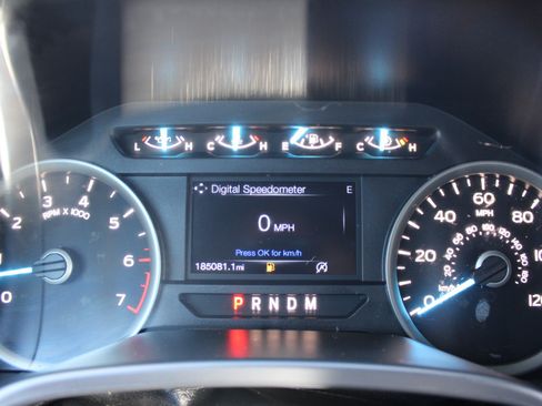 Used 2018 Ford F150 XLT w/ Equipment Group 302A Luxury AWD/4WD image 23