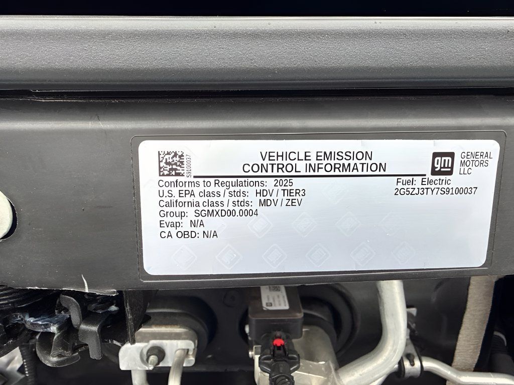 Used 2025 Chevrolet Brightdrop 600 AWD/4WD image 23