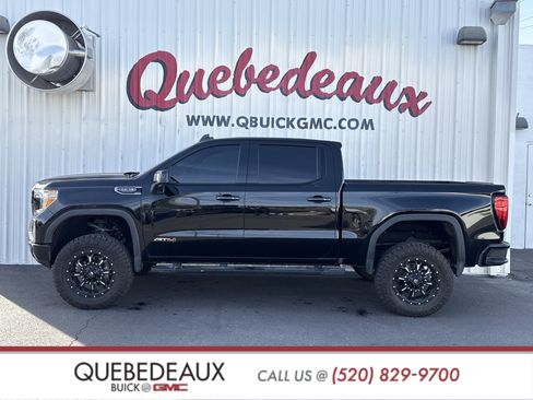 Used 2020 GMC Sierra 1500 AT4 w/ AT4 Premium Package image 1